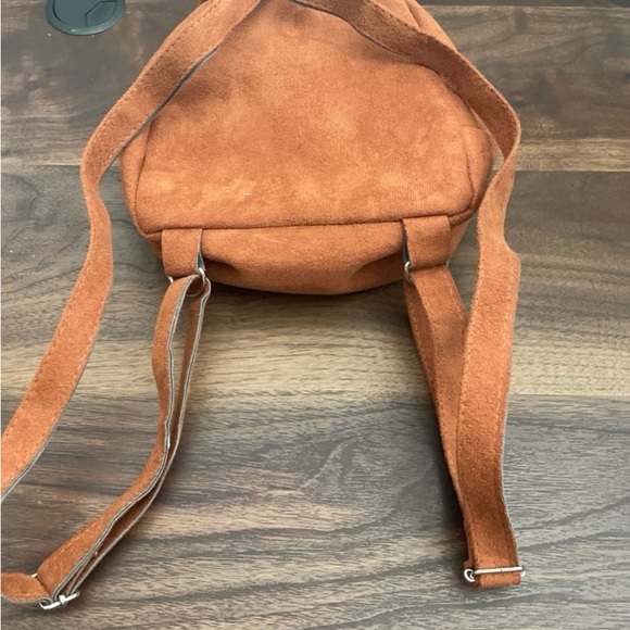 Embroidered Backpack - Picture 4 of 4